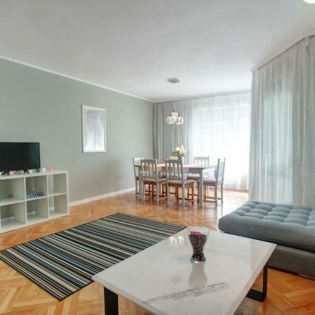 Spacious Flat Close To The American Embassy Sofia Bagian luar foto