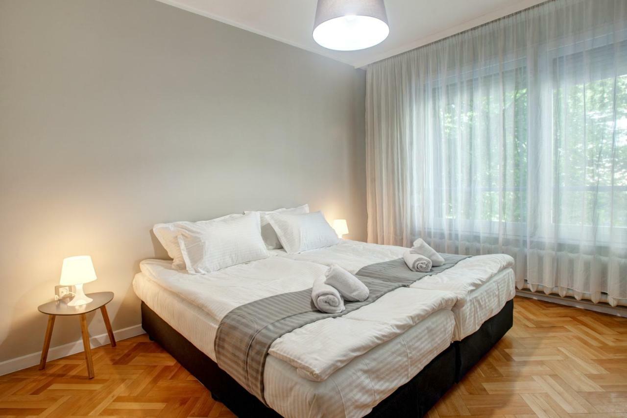 Spacious Flat Close To The American Embassy Sofia Bagian luar foto